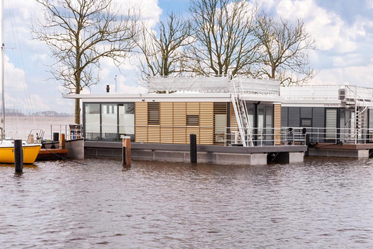 Welcome In - Houseboat 'Elysium' Met Eigen Aanlegsteiger Sneek - Оффінгавір Екстер'єр фото
